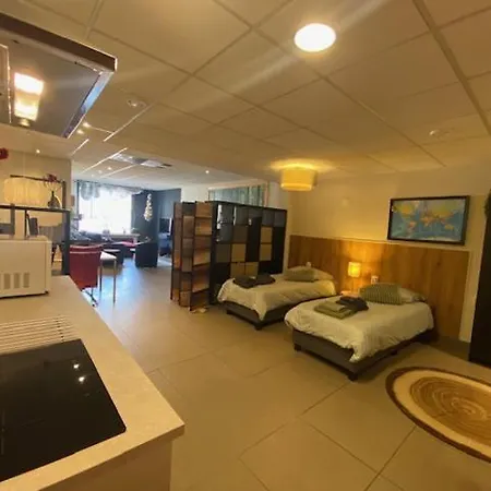 Tot Rust In The Forest Daire Putte